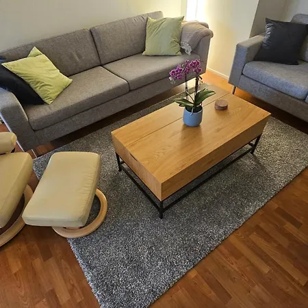 דירה Private, Comfortable, 70 Sq M טרומסה