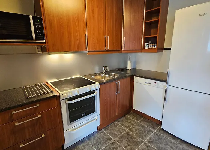 Private, Comfortable, 70 Sq M * Tromsø