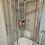 דירה Private, Comfortable, 70 Sq M